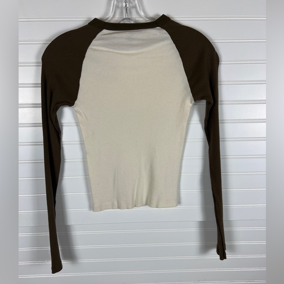 Brandy Melville Brown and Cream Long Sleeve Top - Picture 4 of 7